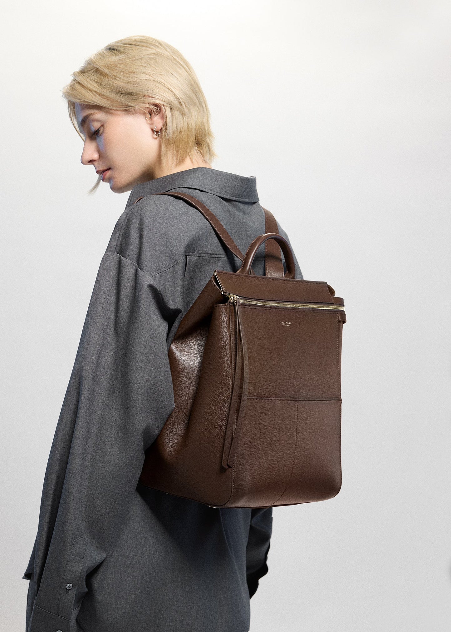 Harper Midi Backpack (Leather)