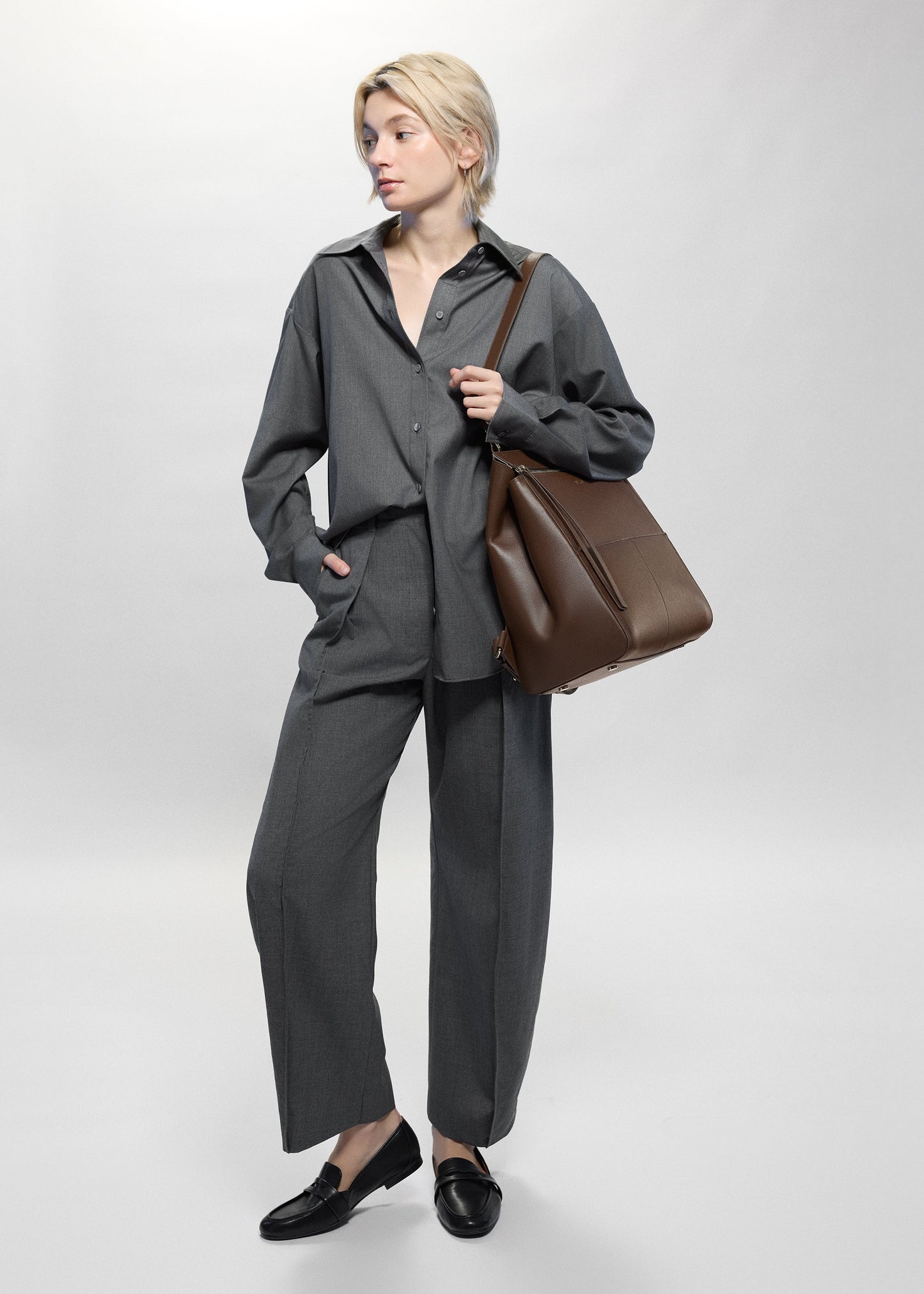 Harper Midi Backpack (Leather)