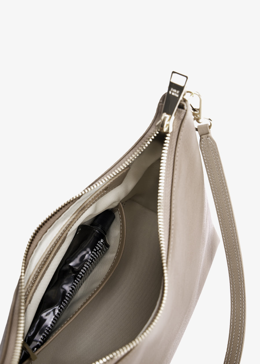 Addison Crossbody (Leather)