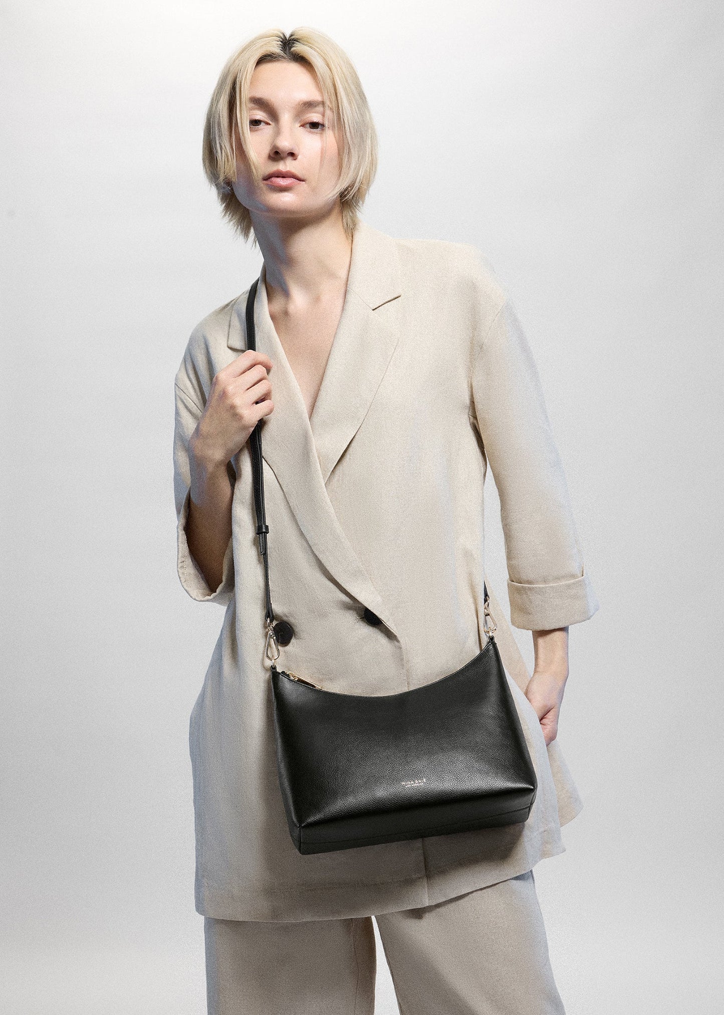 Addison Crossbody (Leather)