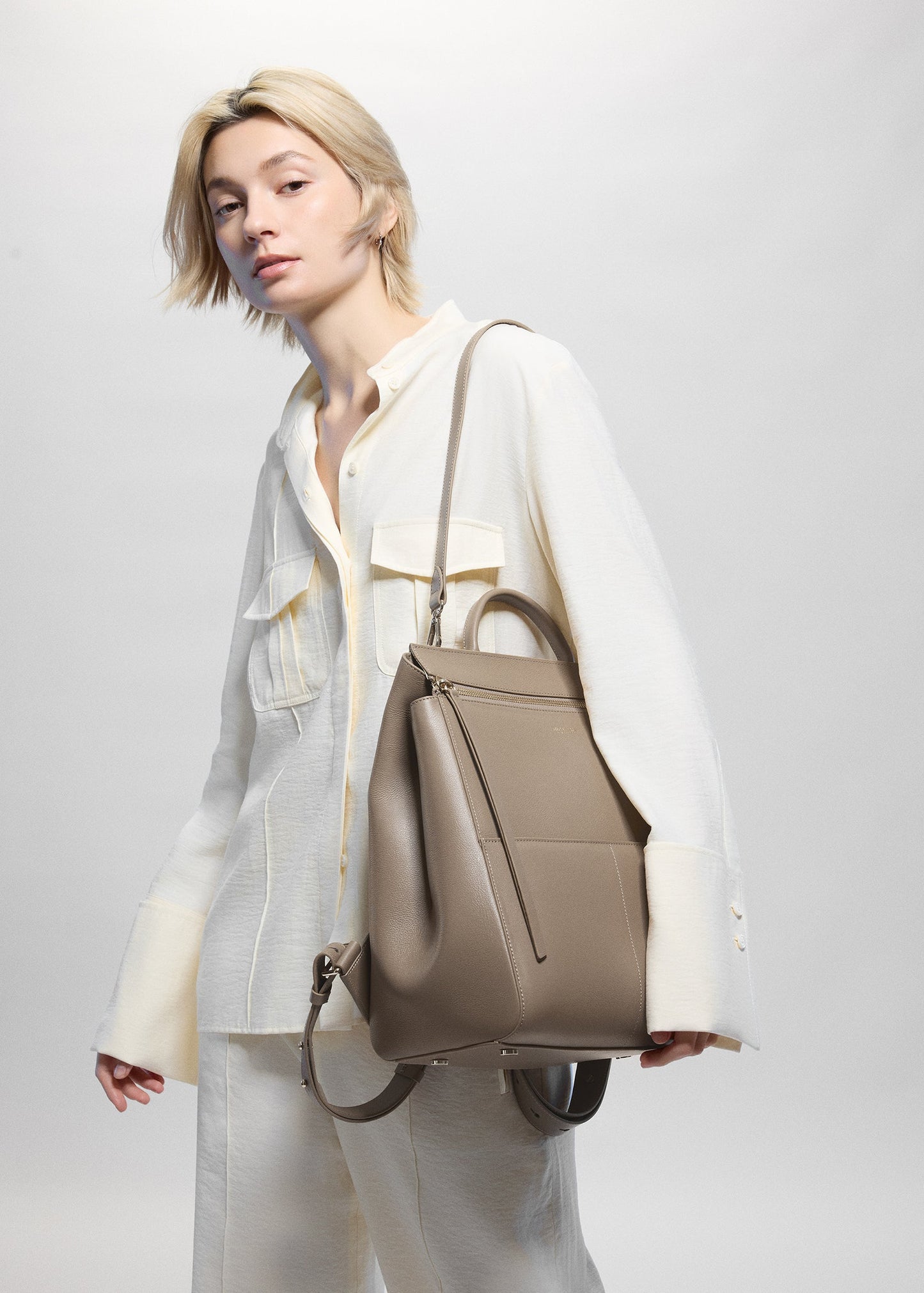 Harper Midi Backpack (Leather)