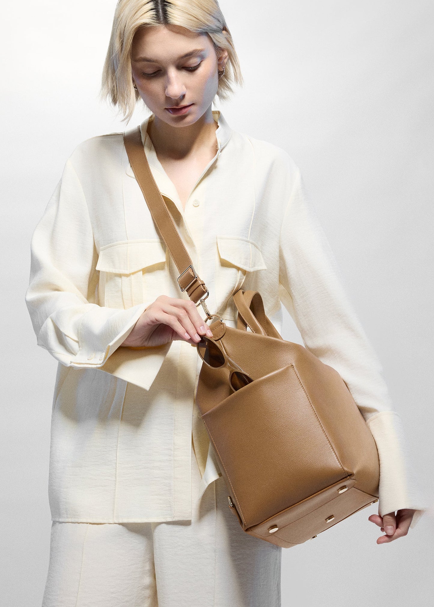 Emmy Midi (Leather)
