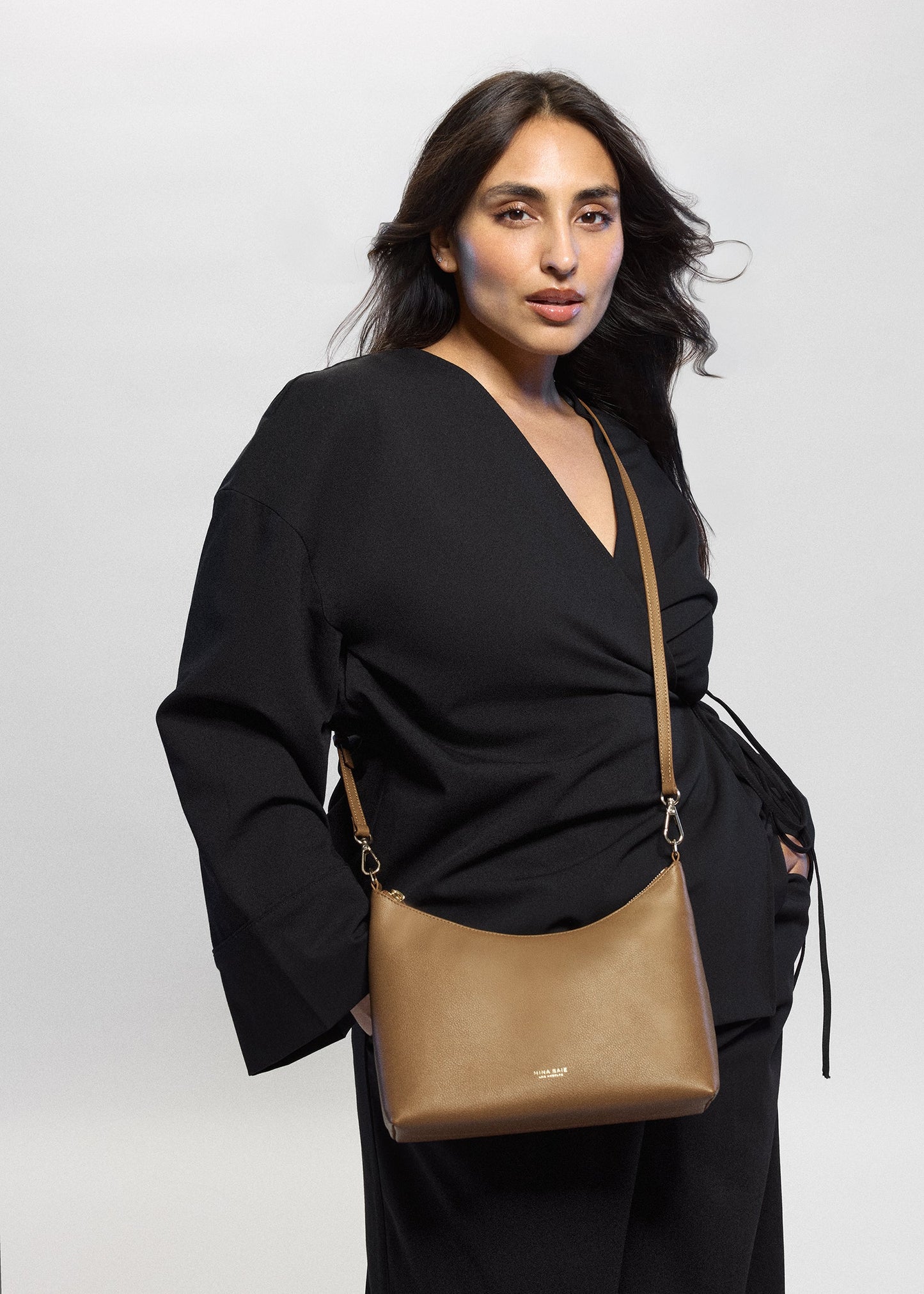 Addison Crossbody (Leather)